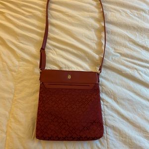 Tommy Hilfiger Cross-Body Purse